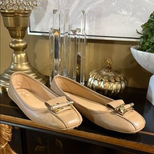 Michael Kors Flats